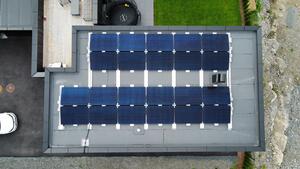 Bilde av solceller på tak